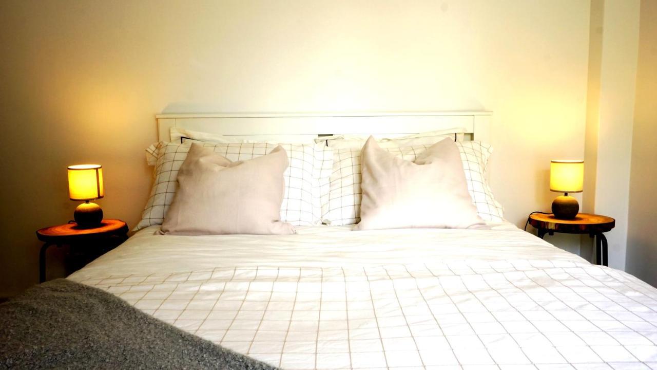 SINTRA STAY - Massamá Guesthouse Queluz Esterno foto